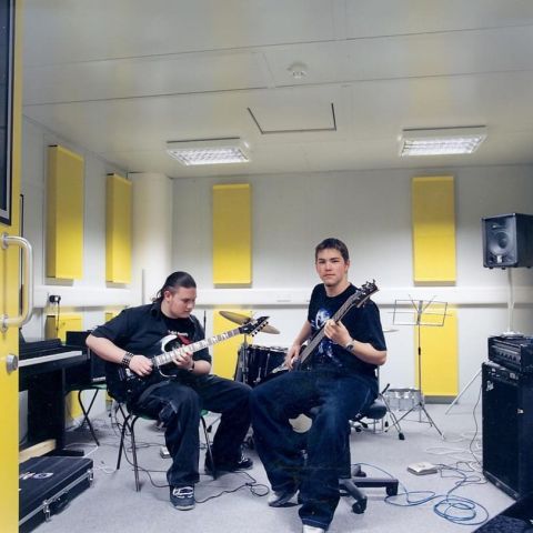 schallabsorberplatten-varitone-iac-acoustics-iac-gmbh.jpg